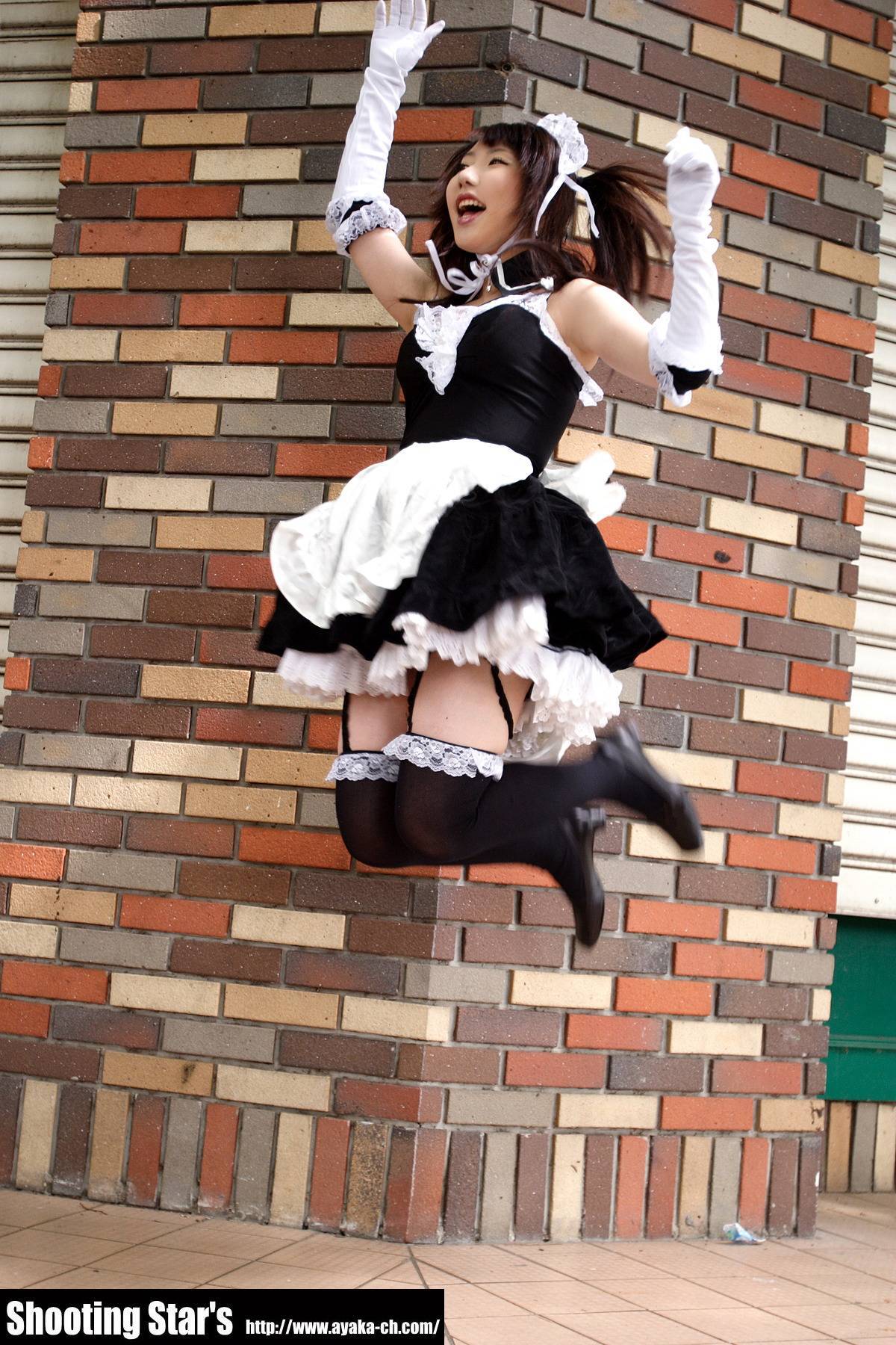 [Cosplay]  Sexy Maid with big boobs